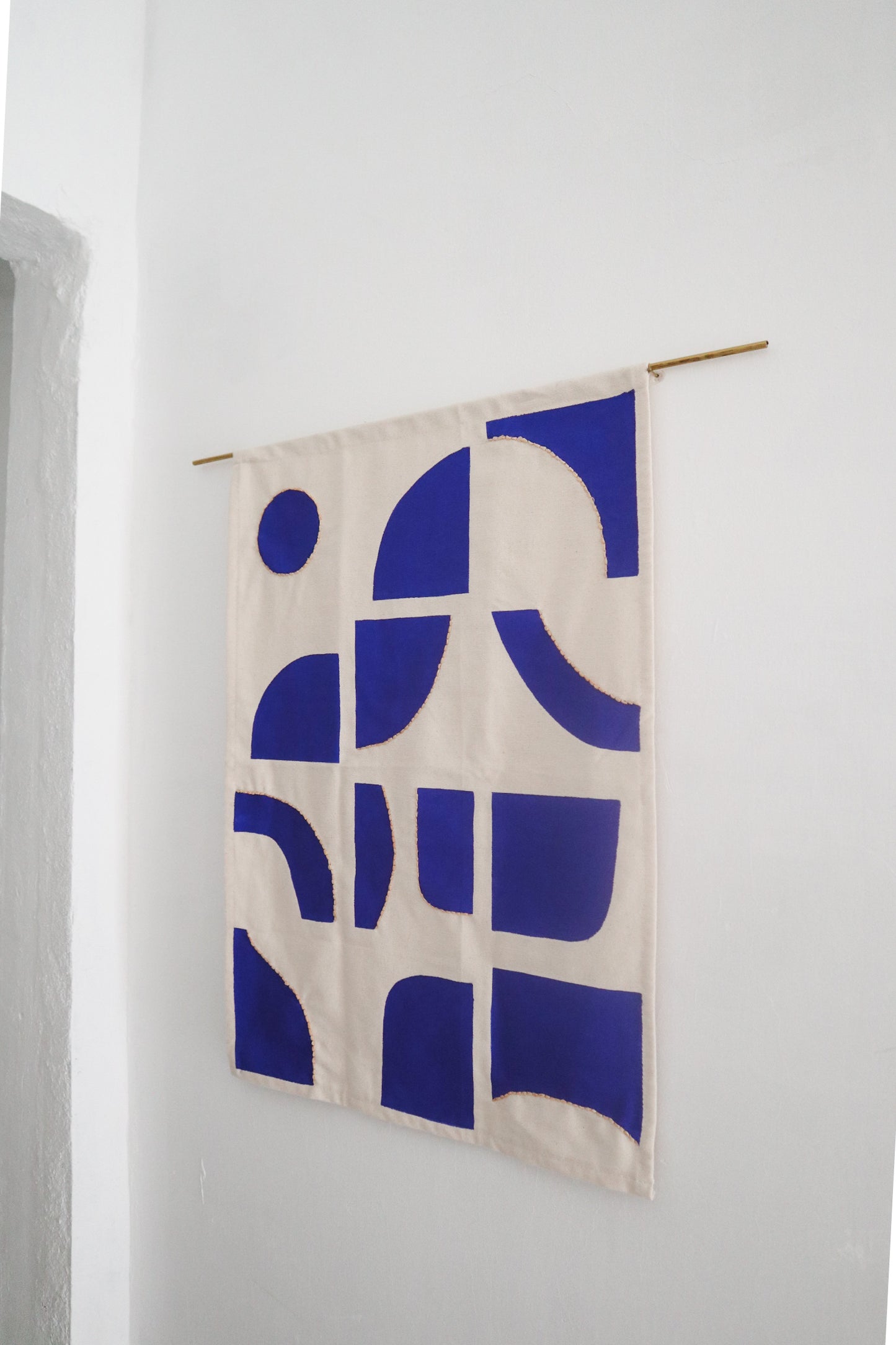 Fluidity in geometry #1